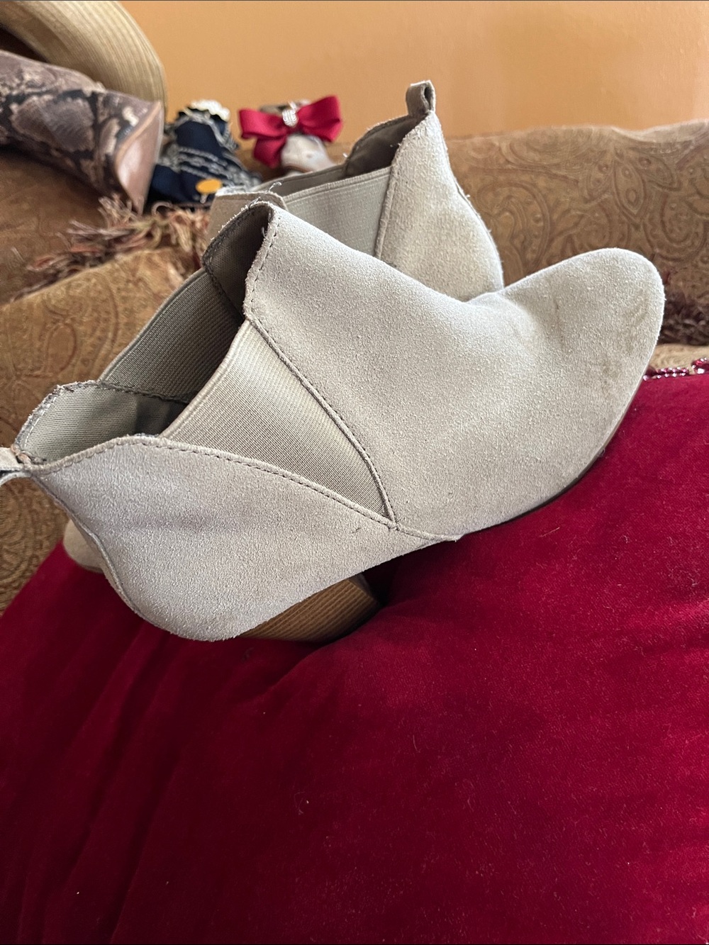 Arizona Jean Company Taupe Suede Ankle Booties